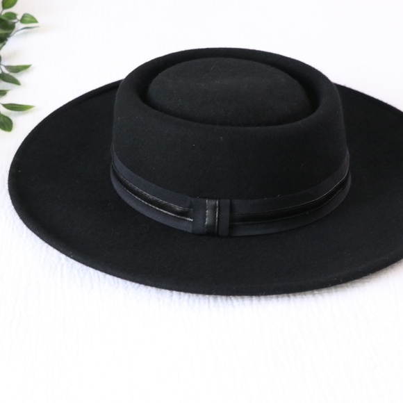 ASOS Accessories - Asos Extra Wide Brim Fedora Hat with Band
